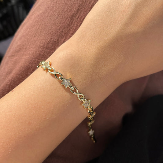 14K Kaplama Yıldız Figürlü Zirkon Taşlı Bileklik – CM VIP