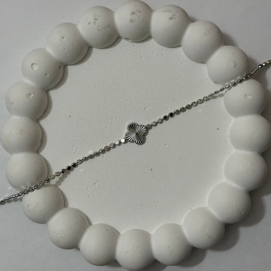 Silver Yonca Bileklik
