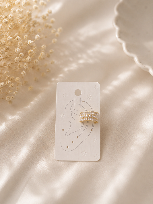 İnci Işıltısı Ear Cuff